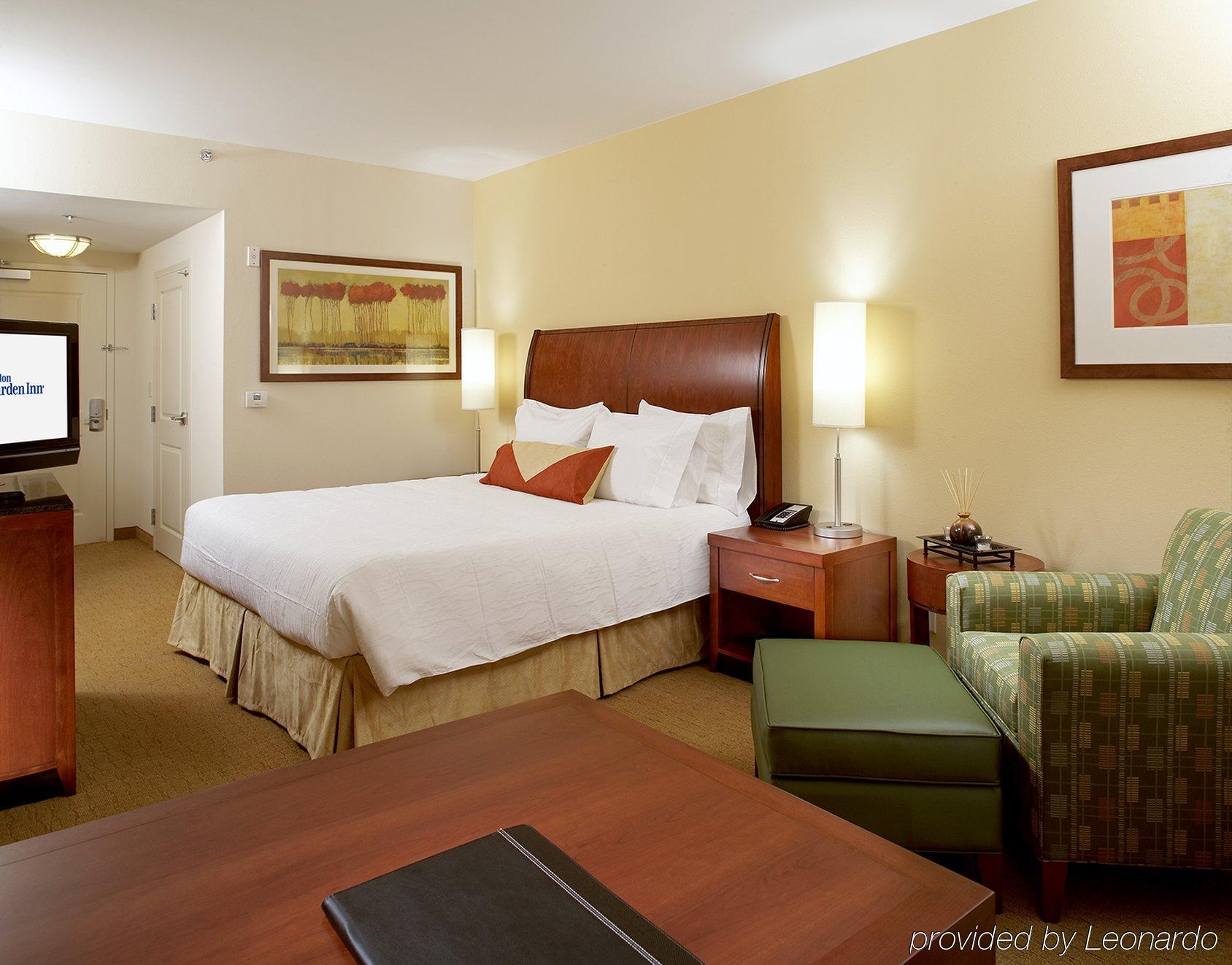 Hilton Garden Inn Dallas Arlington Rum bild